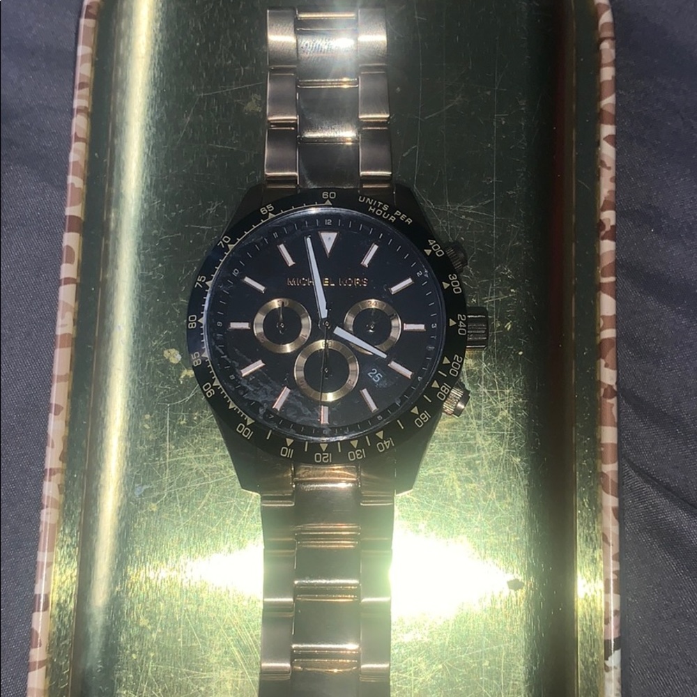 Micheal Kors Mej’s watch